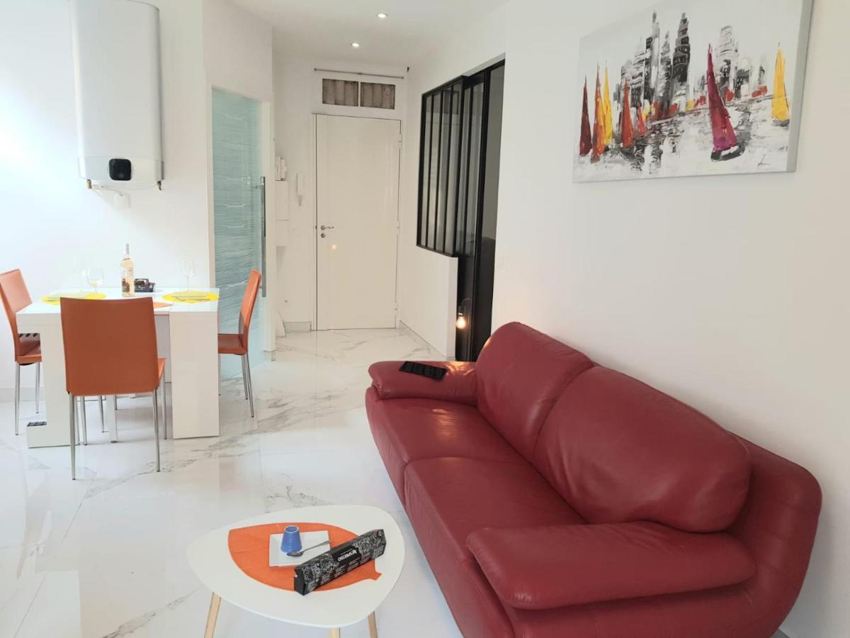 Suite Stalingrad Niza Exterior foto