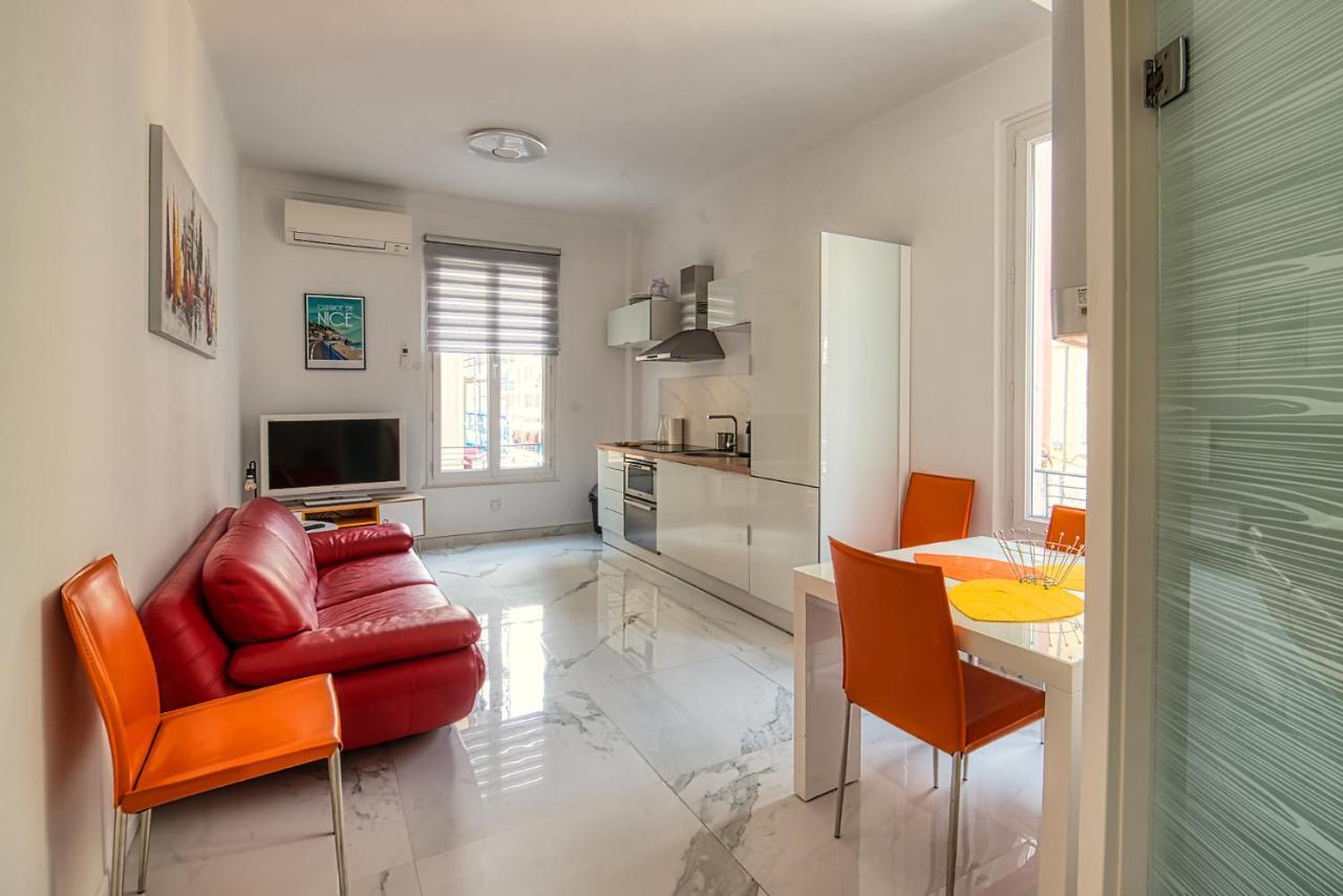 Suite Stalingrad Niza Exterior foto