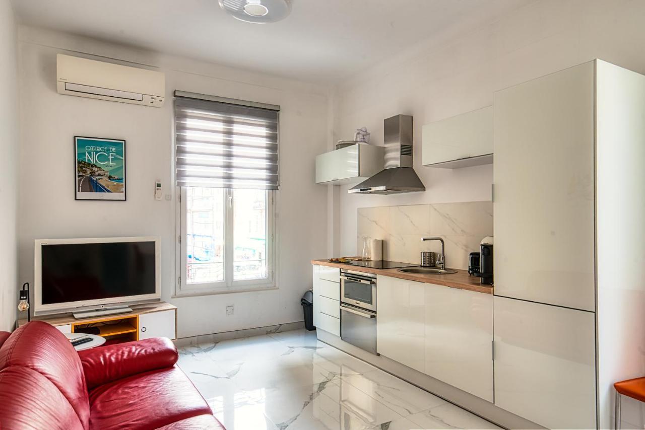 Suite Stalingrad Niza Exterior foto